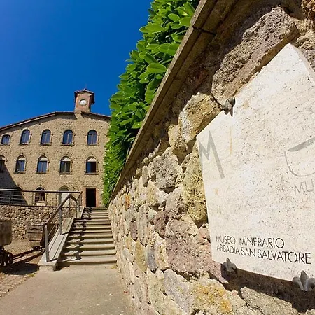 Sant'angelo Abbadia San Salvator